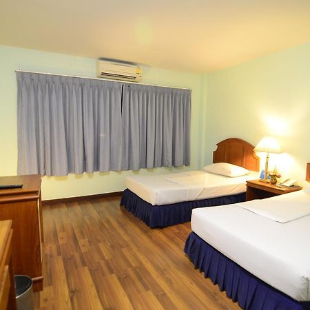 Ranong Garden Hotel Экстерьер фото