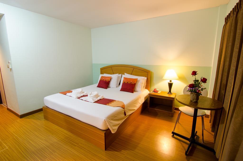 Ranong Garden Hotel Номер фото